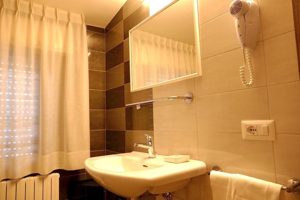 Hotel Desiree San Benedetto del Tronto Zewnętrze zdjęcie