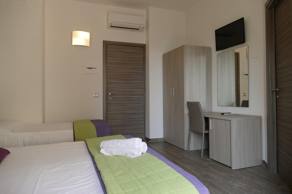 Hotel Desiree San Benedetto del Tronto Zewnętrze zdjęcie