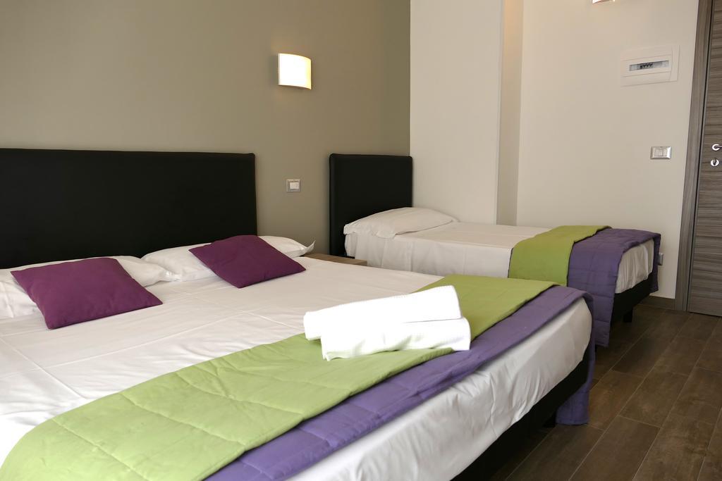 Hotel Desiree San Benedetto del Tronto Zewnętrze zdjęcie