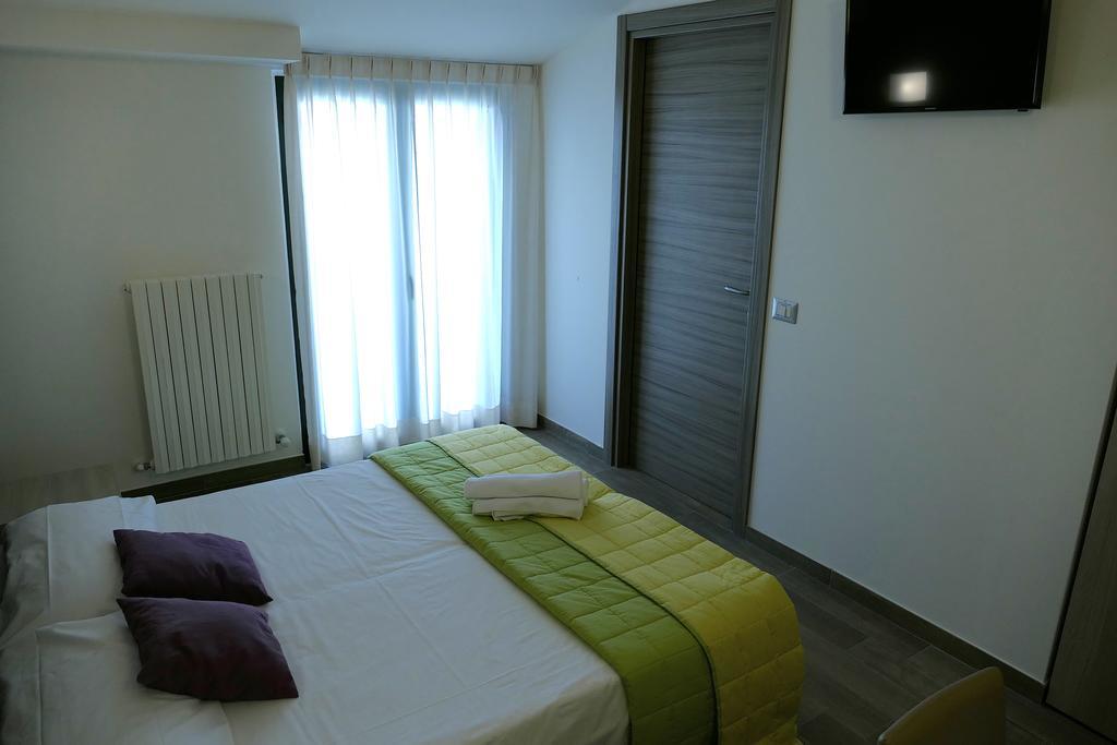 Hotel Desiree San Benedetto del Tronto Zewnętrze zdjęcie