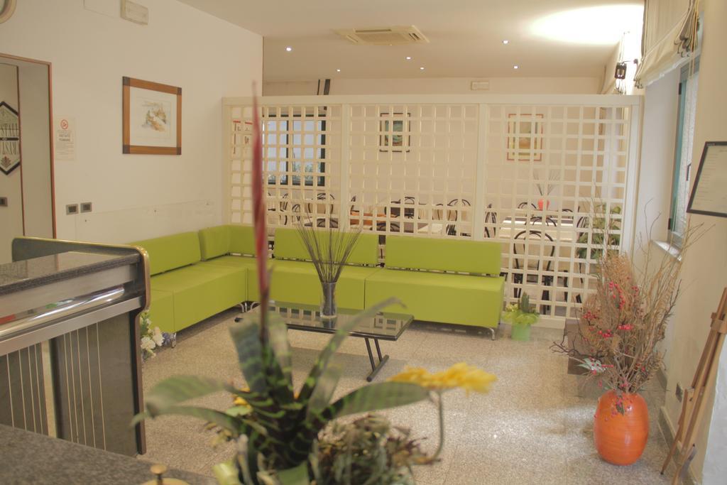 Hotel Desiree San Benedetto del Tronto Zewnętrze zdjęcie